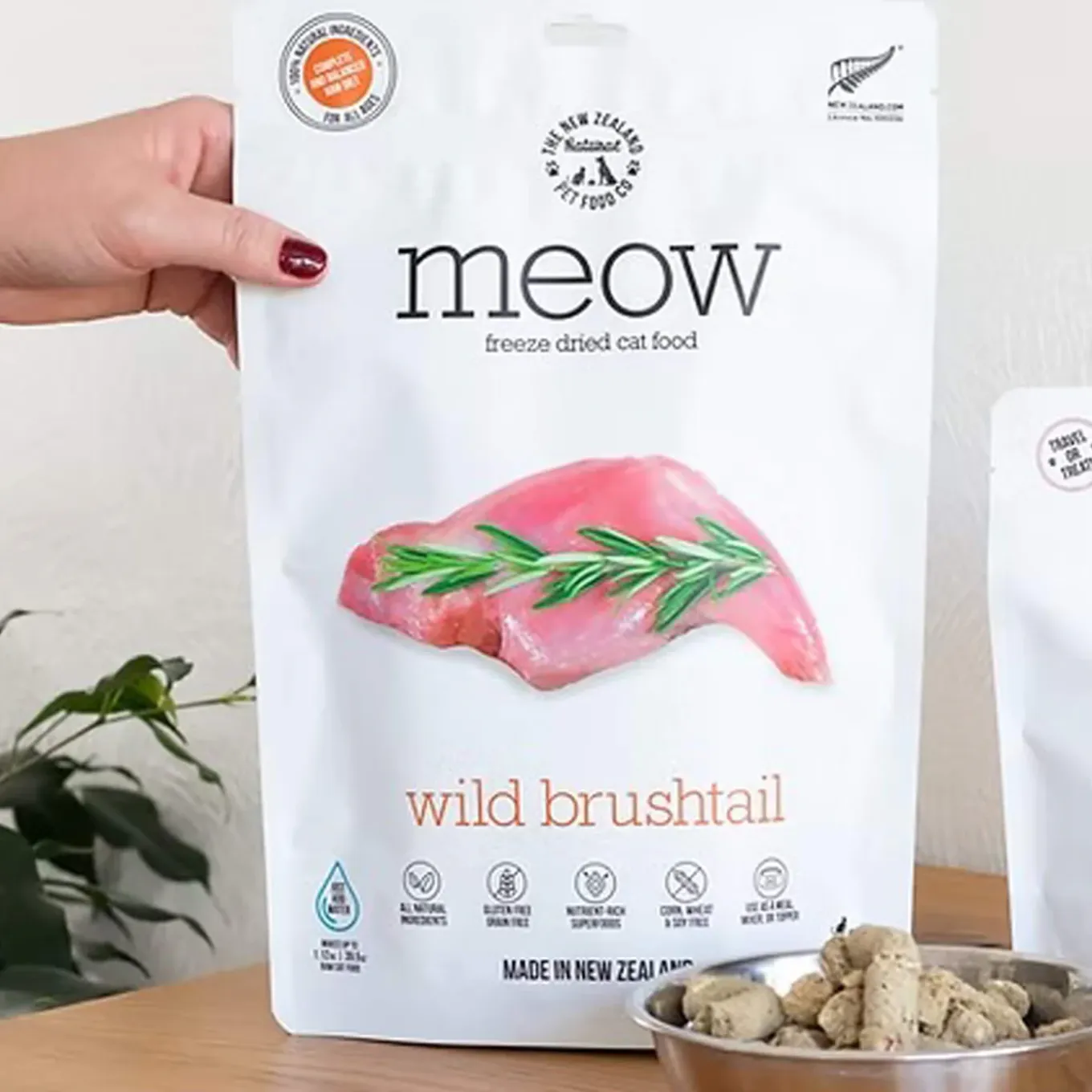 The New Zealand Natural Pet Food Co. MEOW Freeze Dried Cat Food